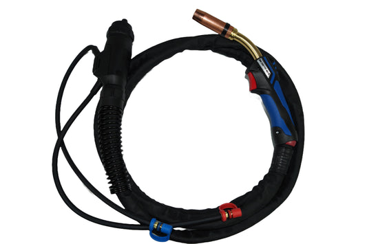 Ein flüssiggekühlter Schweißbrenner mit einem ergonomischen Griff und einem flexiblen Kabel. Die Düsenspitze ist aus Kupfer und es sind verschiedene Anschlüsse für optimale Handhabung vorhanden.