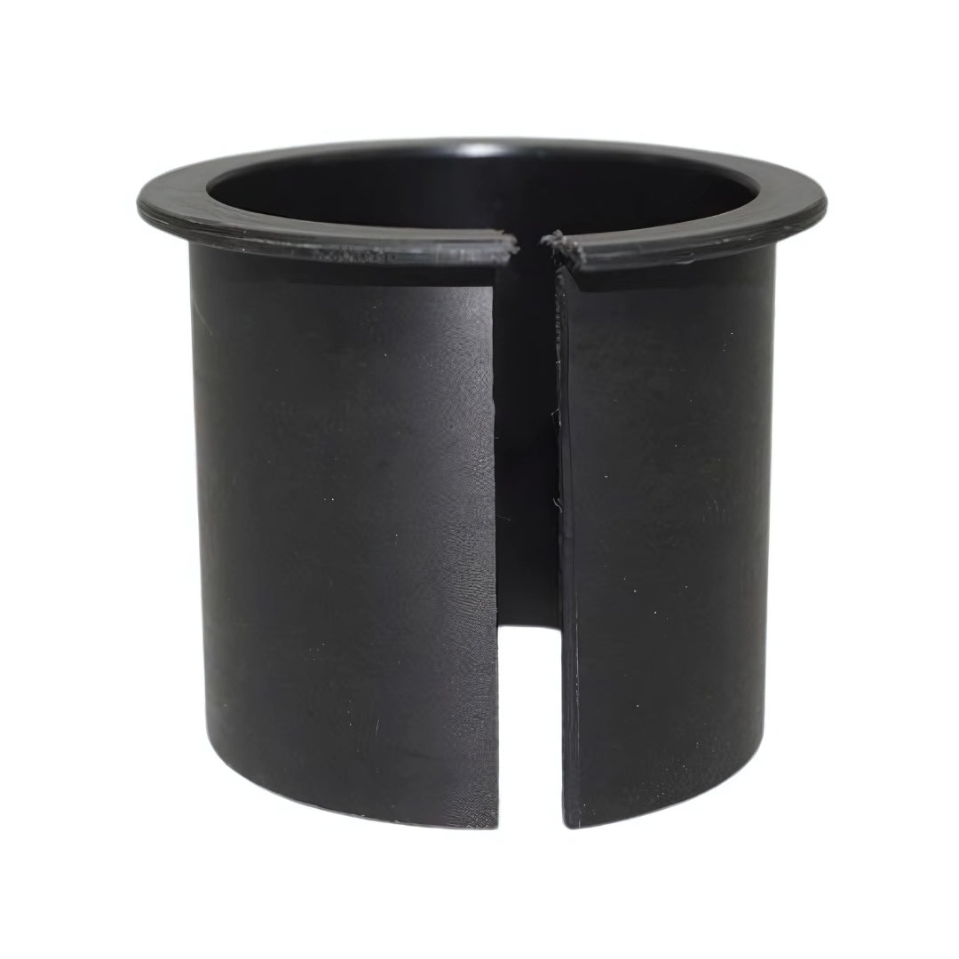 Schwarzer, rund geformter Adapter mit einer vertikalen Einkerbung, der für die Verwendung mit einer 5-kg-Spule konzipiert ist. Der Adapter hat einen flachen oberen Rand und eine glatte Innenfläche.