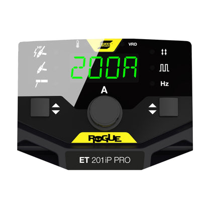 Detailansicht des Bedienpanels des ESAB Rogue ET 201iP PRO mit Display und Bedientasten